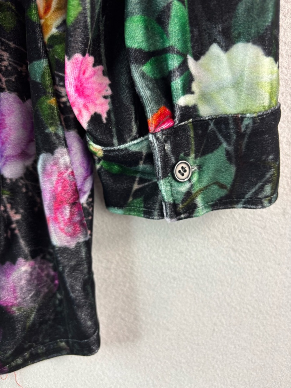 Soft Surroundings 1X Noir Blooms Velvet Black Floral Button-Down Tunic Shirt - Picture 5 of 10